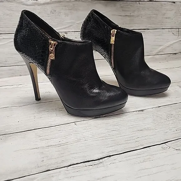 Michael Kors Womens York Boot Sz 8.5 Black Leather Stiletto Heel Platform Bootie - Picture 3 of 11
